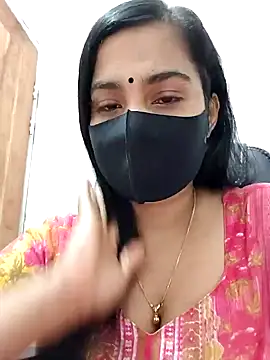 Snapshot of Ritusri_Dotta chatting on December 2024 07:11:02 PM Ritusri Dotta online show from December 2024 07:11:02 PM