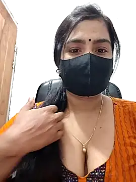 Snapshot of Ritusri_Dotta chatting on March 2025 03:28:02 PM Ritusri Dotta online show from March 2025 03:28:02 PM