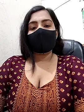 Snapshot of Ritusri_Dotta chatting on April 2026 05:17:01 PM Ritusri Dotta online show from April 2026 05:17:01 PM