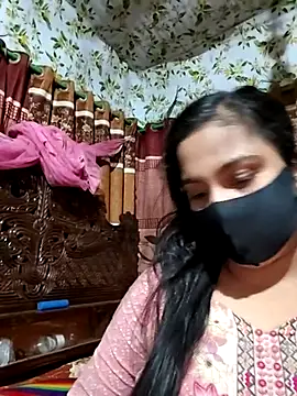 Snapshot of Ritusri_Dotta chatting on July 2026 06:01:02 PM Ritusri Dotta online show from July 2026 06:01:02 PM