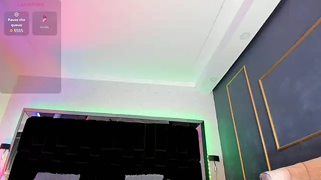 NikkySmiith online show from February 2025 07:47:01 PM