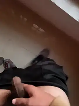 Snapshot of Alonesexyboy1 chatting on December 2024 11:45:01 AM Alonesexyboy1 online show from December 2024 11:45:01 AM