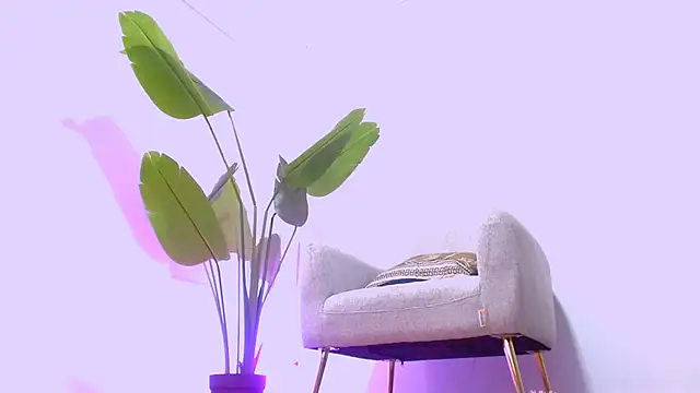 Snapshot of Sara_ow chatting on February 2026 07:45:01 PM Sara ow online show from February 2026 07:45:01 PM