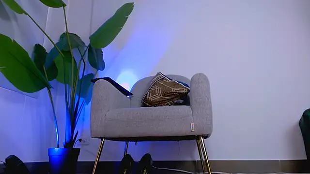 Sara ow online show from March 2026 08:15:01 PM