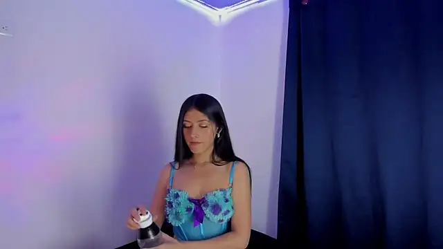 Snapshot of mari_mar69 chatting on January 2025 09:01:01 AM mari mar69 online show from January 2025 09:01:01 AM