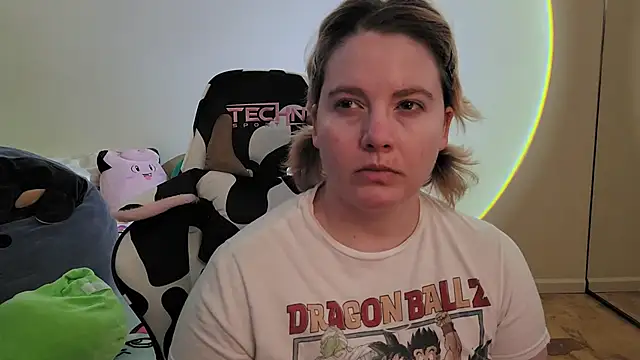 Snapshot of InternetFairy_XO chatting on December 2024 07:57:02 PM InternetFairy XO online show from December 2024 07:57:02 PM