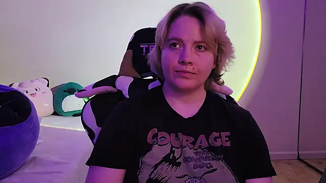 Snapshot of InternetFairy_XO chatting on December 2024 07:48:02 PM InternetFairy XO online show from December 2024 07:48:02 PM