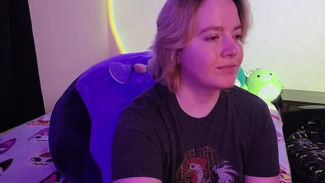 Snapshot of InternetFairy_XO chatting on January 2025 07:36:01 AM InternetFairy XO online show from January 2025 07:36:01 AM