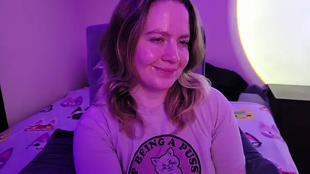 Snapshot of InternetFairy_XO chatting on January 2026 06:39:02 AM InternetFairy XO online show from January 2026 06:39:02 AM