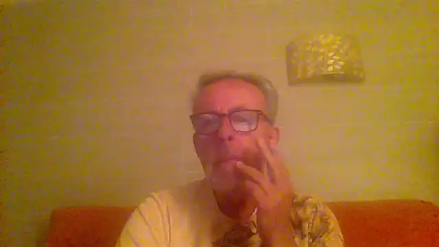 tuggy59 online show from May 2026 04:40:01 AM