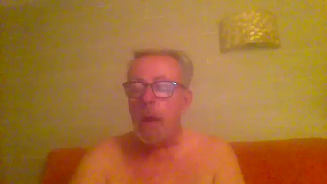 tuggy59 online show from May 2026 04:30:02 AM