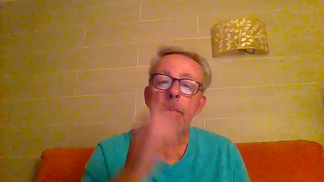 tuggy59 online show from May 2026 03:59:01 AM