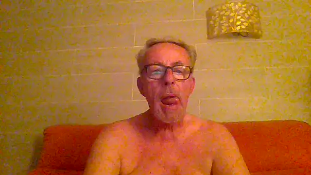 tuggy59 online show from July 2026 05:03:01 AM
