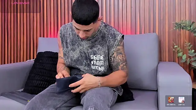 Snapshot of Alex_cute77 chatting on March 2026 11:26:02 AM Alex cute77 online show from March 2026 11:26:02 AM