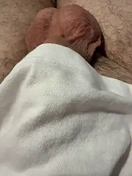 Snapshot of mhot20 chatting on September 2025 08:47:01 AM mhot20 online show from September 2025 08:47:01 AM