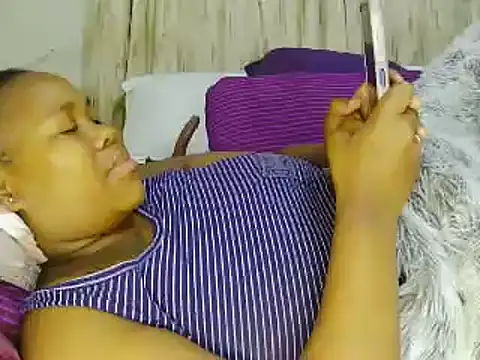 Real1SweetQueen online show from May 2026 06:47:02 PM