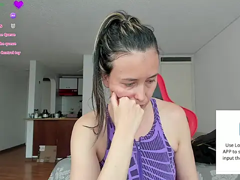 zoe jeane beker online show from May 2026 09:10:01 PM