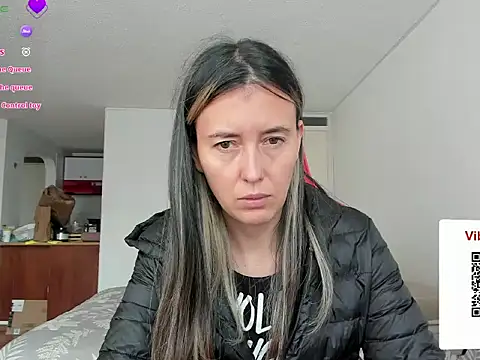 zoe jeane beker online show from June 2026 08:47:01 PM
