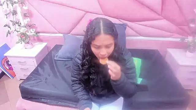 Snapshot of AnalNaugthy chatting on March 2025 11:22:02 AM AnalNaugthy online show from March 2025 11:22:02 AM