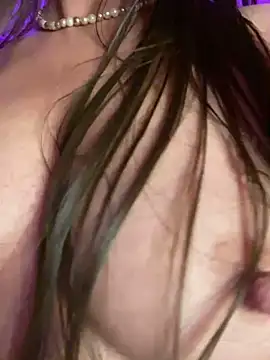 Snapshot of karrola chatting on January 2025 12:50:01 AM karrola online show from January 2025 12:50:01 AM