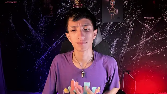 DereckCooperr online show from November 2025 10:19:02 PM