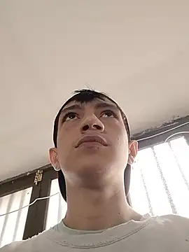 DereckCooperr online show from July 2026 09:02:01 PM