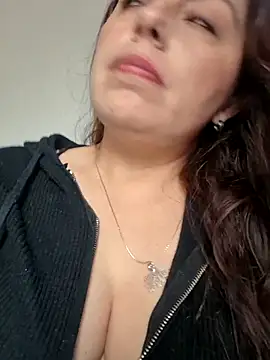 Snapshot of seherlatin chatting on March 2026 09:00:02 PM seherlatin online show from March 2026 09:00:02 PM