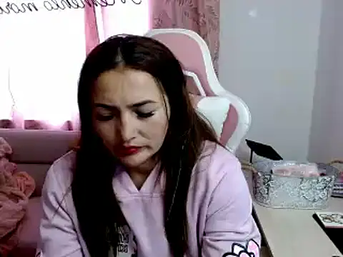 Snapshot of EVA_GRAYS chatting on February 2025 02:30:01 PM EVA GRAYS online show from February 2025 02:30:01 PM