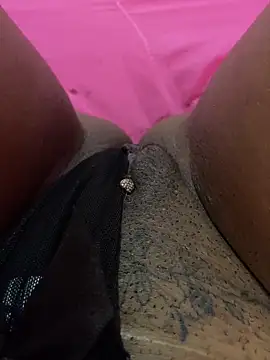 Snapshot of MariaLorenaah chatting on March 2025 04:22:01 PM MariaLorenaah online show from March 2025 04:22:01 PM