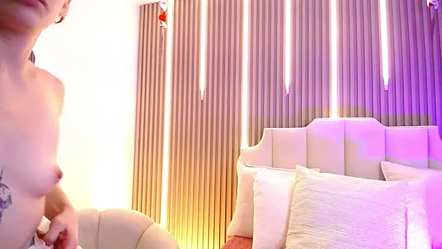 Katy Van online show from February 2026 08:57:02 PM