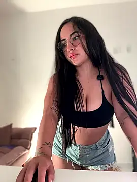 Snapshot of anniesweet02 chatting on January 2026 12:12:02 AM anniesweet02 online show from January 2026 12:12:02 AM