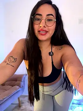 Snapshot of anniesweet02 chatting on January 2026 02:33:02 PM anniesweet02 online show from January 2026 02:33:02 PM