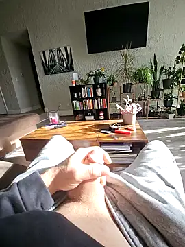 Snapshot of Cemg chatting on November 2025 06:39:01 PM Cemg online show from November 2025 06:39:01 PM