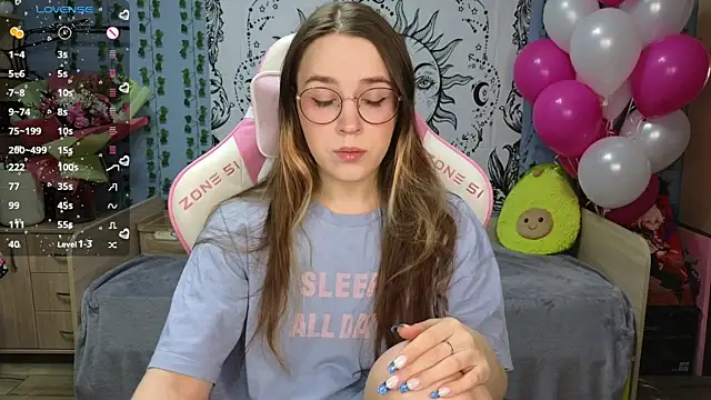 Snapshot of Sweet_frosti chatting on January 2025 02:44:02 AM Sweet frosti online show from January 2025 02:44:02 AM