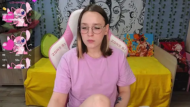 Snapshot of Sweet_frosti chatting on March 2025 02:30:02 AM Sweet frosti online show from March 2025 02:30:02 AM