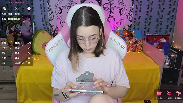 Snapshot of Sweet_frosti chatting on March 2025 02:26:01 AM Sweet frosti online show from March 2025 02:26:01 AM