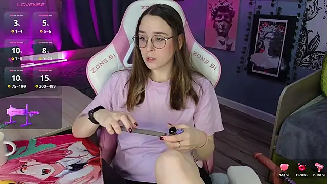 Snapshot of Sweet_frosti chatting on December 2025 03:45:02 AM Sweet frosti online show from December 2025 03:45:02 AM