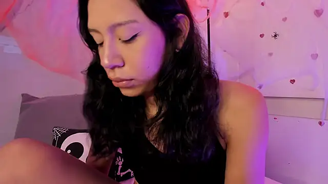 AdammClark1 online show from October 2025 08:39:01 PM