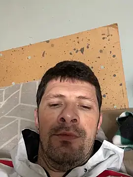 Juliano2289 online show from May 2026 02:45:01 PM