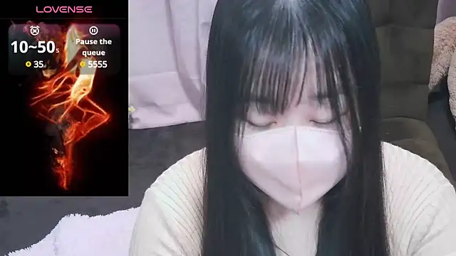 Snapshot of yuinyan3150 chatting on January 2025 02:53:01 PM yuinyan3150 online show from January 2025 02:53:01 PM