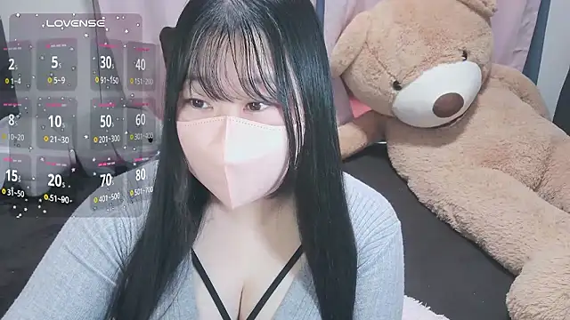 yuinyan3150 online show from May 2026 04:17:02 AM