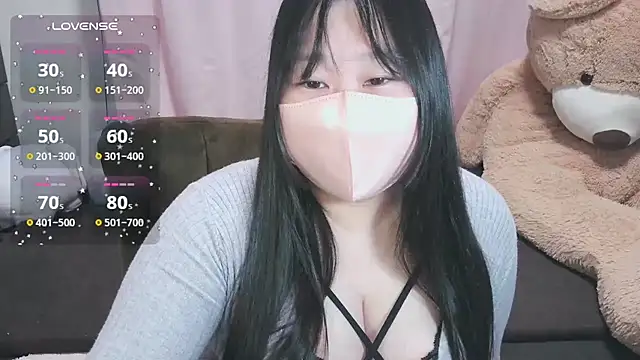 yuinyan3150 online show from May 2026 08:49:01 PM