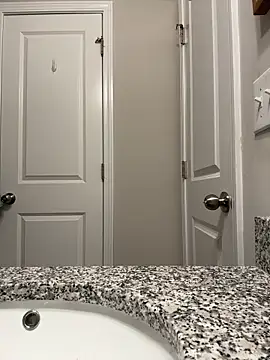 StrokinSnowman online show from October 2025 04:12:01 AM