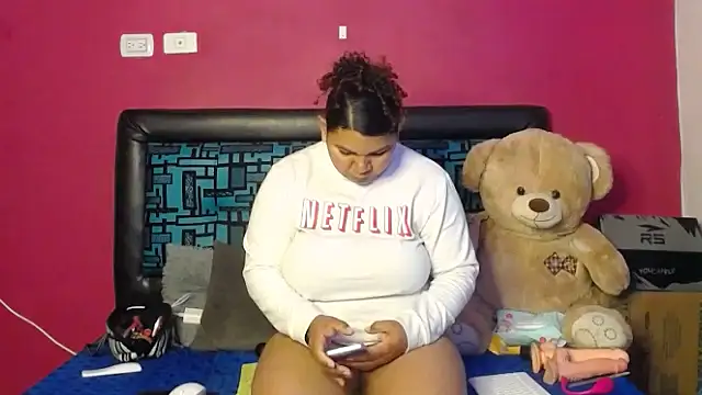 karolhot916 online show from September 2025 10:19:01 AM