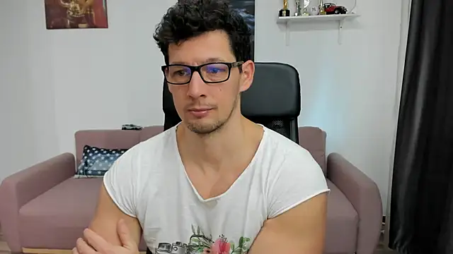 Snapshot of BrutusK08 chatting on January 2025 09:48:02 AM BrutusK08 online show from January 2025 09:48:02 AM