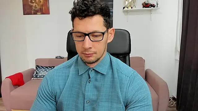 Snapshot of BrutusK08 chatting on February 2025 07:28:02 AM BrutusK08 online show from February 2025 07:28:02 AM