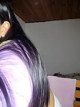 KATYGONZALEZ online show from May 2026 12:40:02 AM