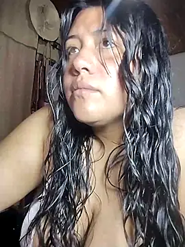 KATYGONZALEZ online show from June 2026 12:32:02 AM