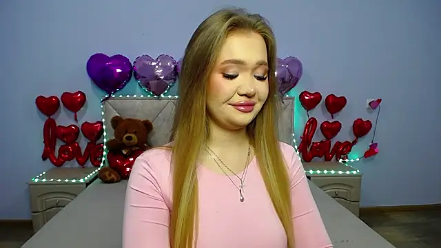 StacyYellig online show from March 2025 08:10:02 PM