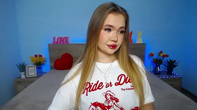 StacyYellig online show from March 2025 02:10:02 AM